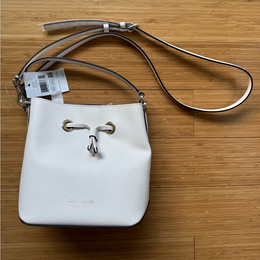 Kate Spade Eva Small Bucket Bag in Refined Grain